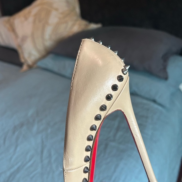 Louboutin Lucifer Bow 120 Spike Pumps size 38.5 Nude Pomice - Picture 10 of 15